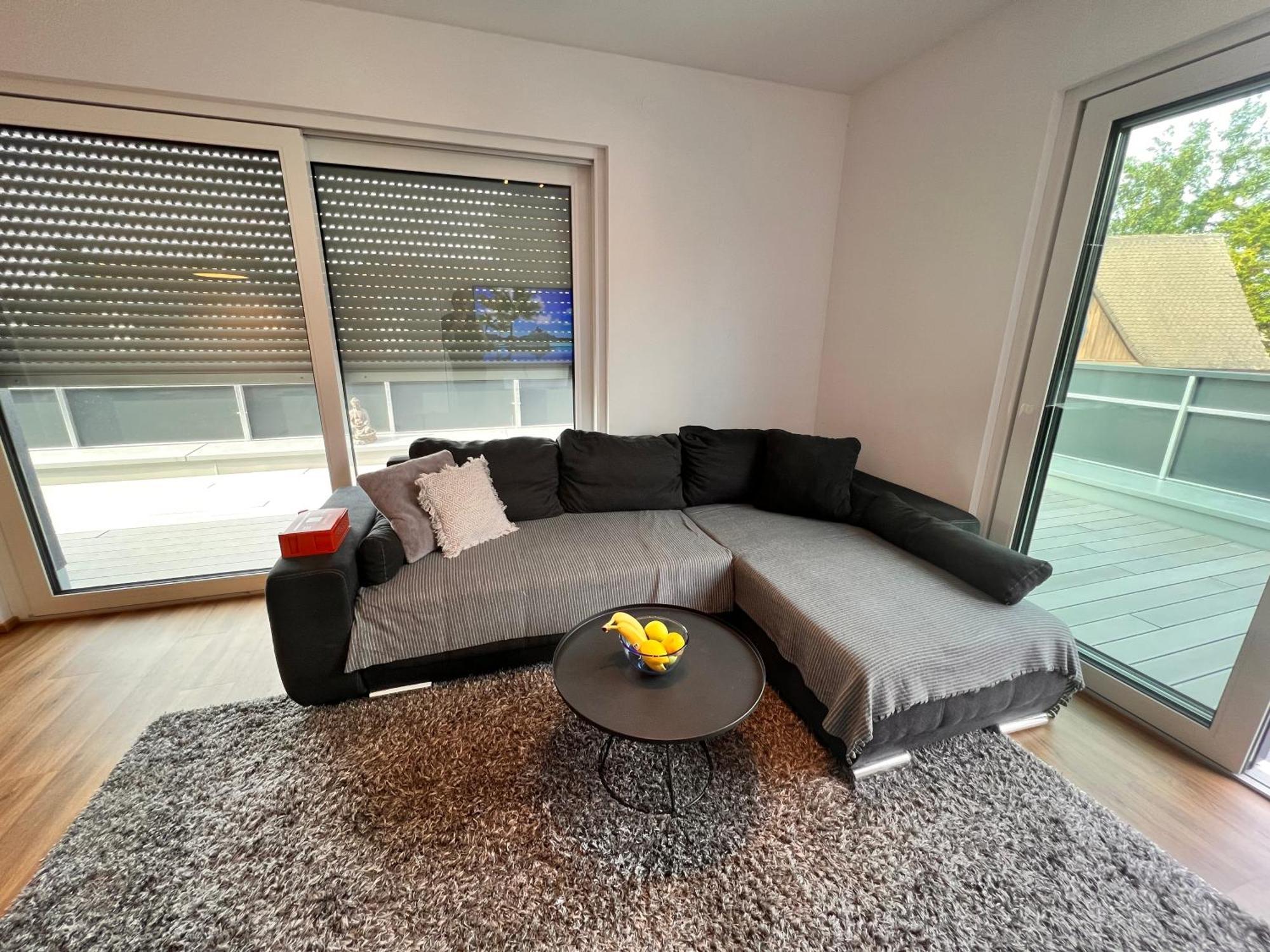 Modernes City-Apartment - Top-Lage In Nuernberg Esterno foto